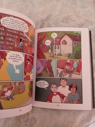 El niño brujo (The Witch Boy - Spanish edition)