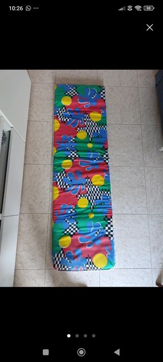 Colchoneta y visillos cenador