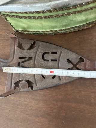 Plancha carbón antigua + soporte