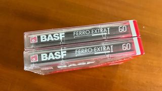 2 Cassetes BASF Ferro Extra I 60 Lacradas