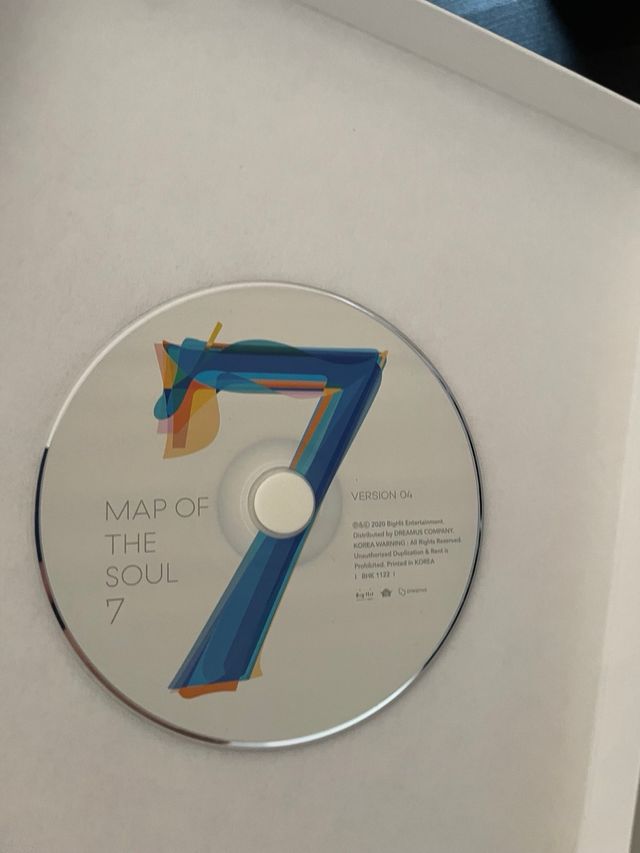 BTS Map Of The Soul 7 Versión 04