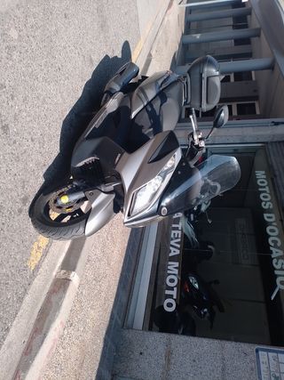 Kymco Super Dink 300 (2012) - 21200kms