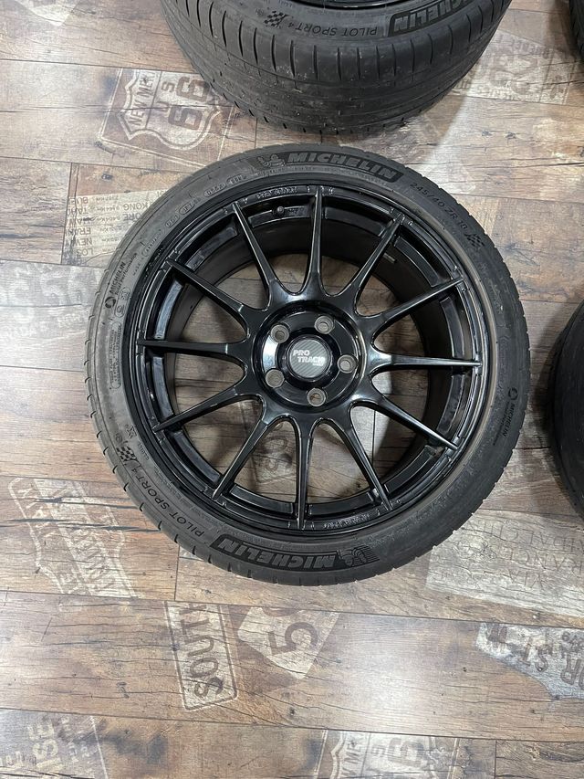 Llantas ProTrack One 9x18" Para Renault Megane 4RS