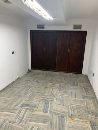 Oficina en venta en Centro en Huelva