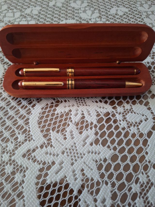 Estuche madera bolígrafos