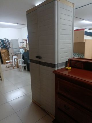 Armario terraza plástico beige de