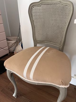 Silla vintage restaurada - beige y gris