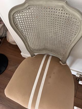 Silla vintage restaurada - beige y gris