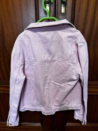 Chaqueta vaquera rosa 
