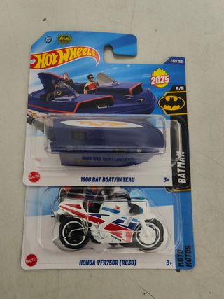 Hot Wheels 2025: Batboat & Moto