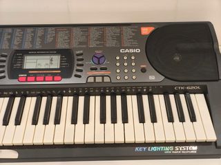 piano Casio CTK-620L nuevo