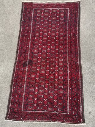 Alfombra persa hecha a mano