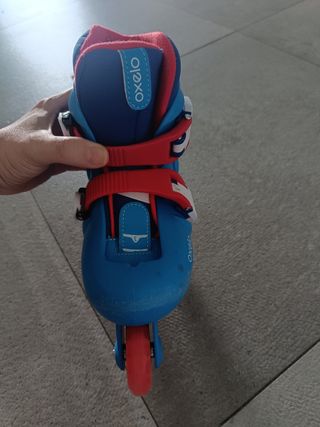 Patines Decathlon evolutivos desde talla 26 a 28.