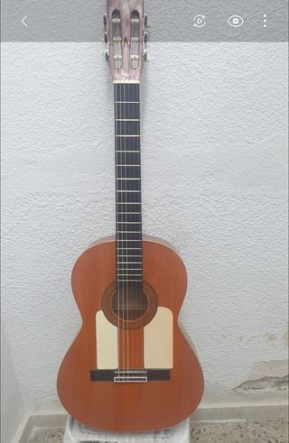 Guitarra clásica Lorenzo Alvarez