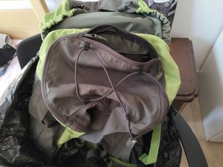 Mochila Quechua Forclaz 60 Gris-Verde