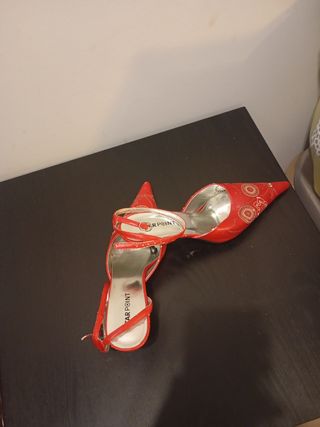 Zapatos Star Point rojos