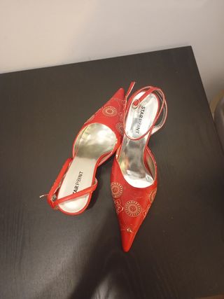 Zapatos Star Point rojos