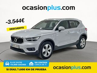 Volvo XC40 T3 Momentum Pro Auto 120 kW (163 CV)