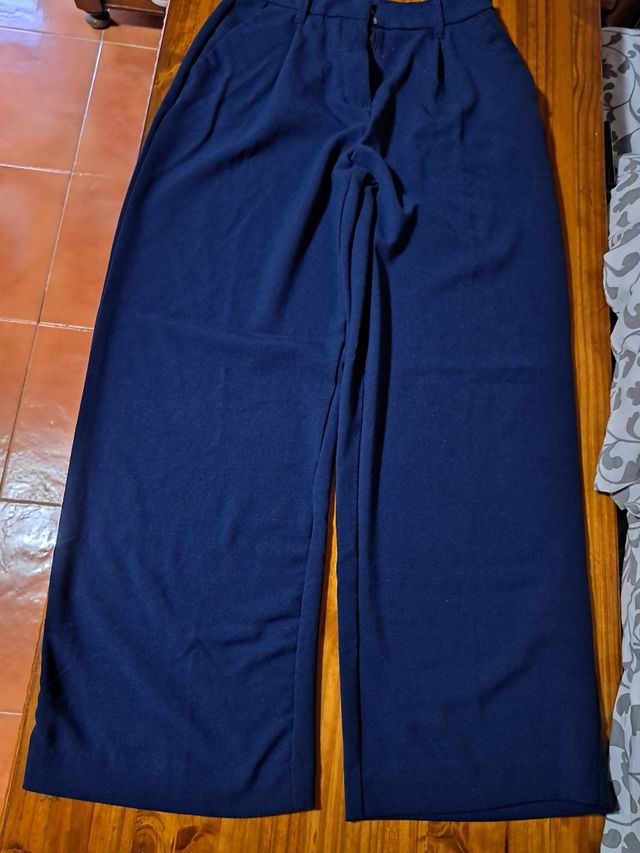 Pantalón vestir azul marino Talla M, tela de paño