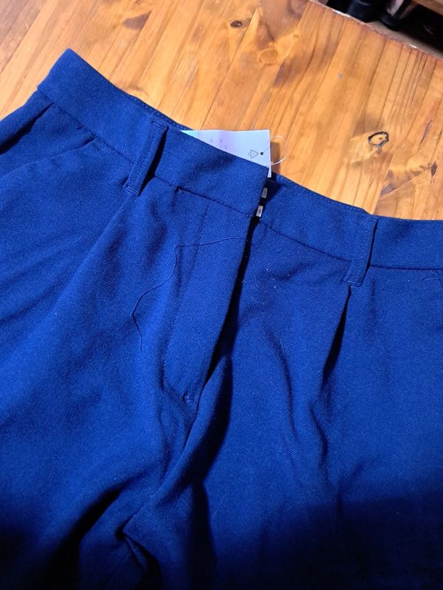 Pantalón vestir azul marino Talla M, tela de paño
