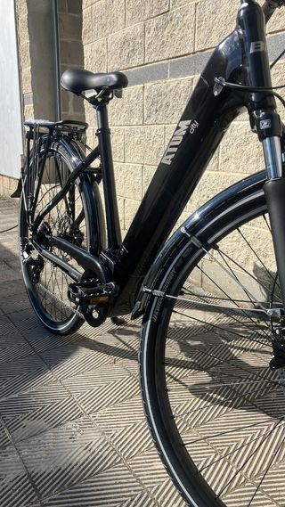 Bicicleta eléctrica BH Atom City