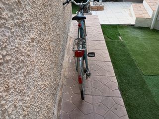 Bicicleta clásica suiza.