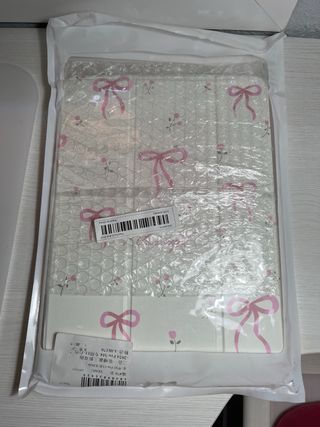 Funda sin usar iPad 2024 Pro - Rosa