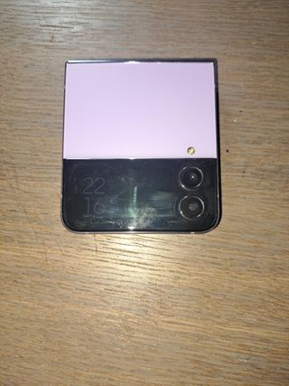 Samsung Galaxy Z Flip 4 - lilas