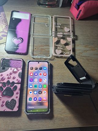 Samsung Galaxy Z Flip 4 - lilas