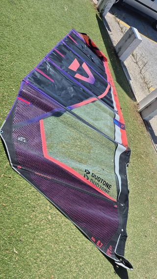Vela windsurf Duotone 6.7