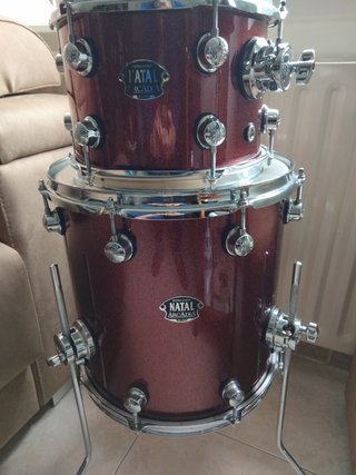 Batería  Natal Arcadia Bombo de 16",base de 13".