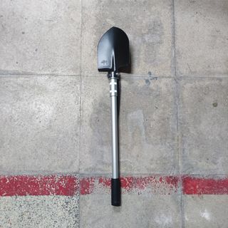 Pala y pico plegable todoterreno 4x4, autocaravana