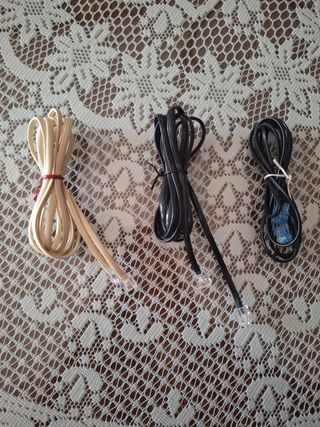 3 Cables Teléfonicos - Beige & Negro