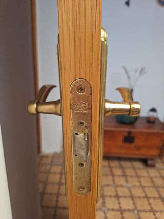 Puerta interior madera maciza