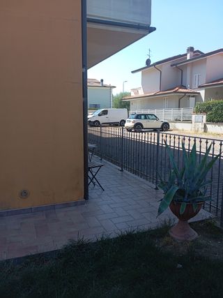 Casa con giardino