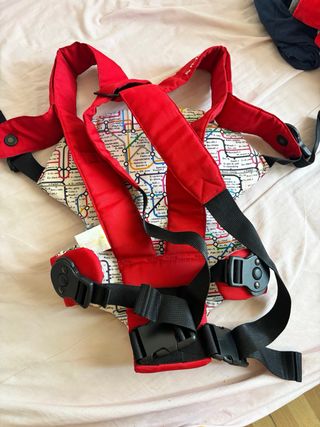 Mochila portabebés roja Subway