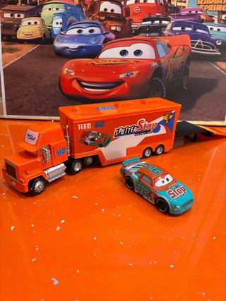 Camión y coche de metal de la película Cars Stop