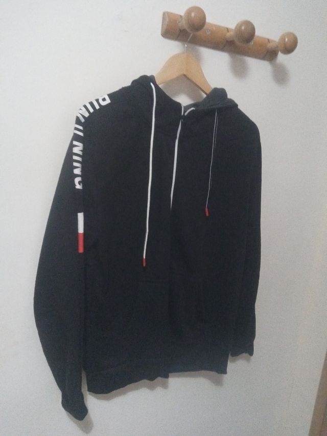 Chaqueta chándal negra