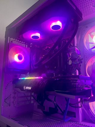 Ryzen 7 5800X - Rx6750XT 12Gb - 32Gb RAM 