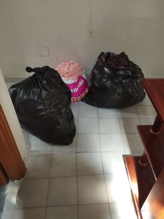 Otras ropa buena en Monforte de le nueva Monforte 