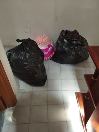 Otras ropa buena en Monforte de le nueva Monforte 