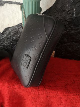 Bolso ESTILO Louis Vuitton Bandolera Negro