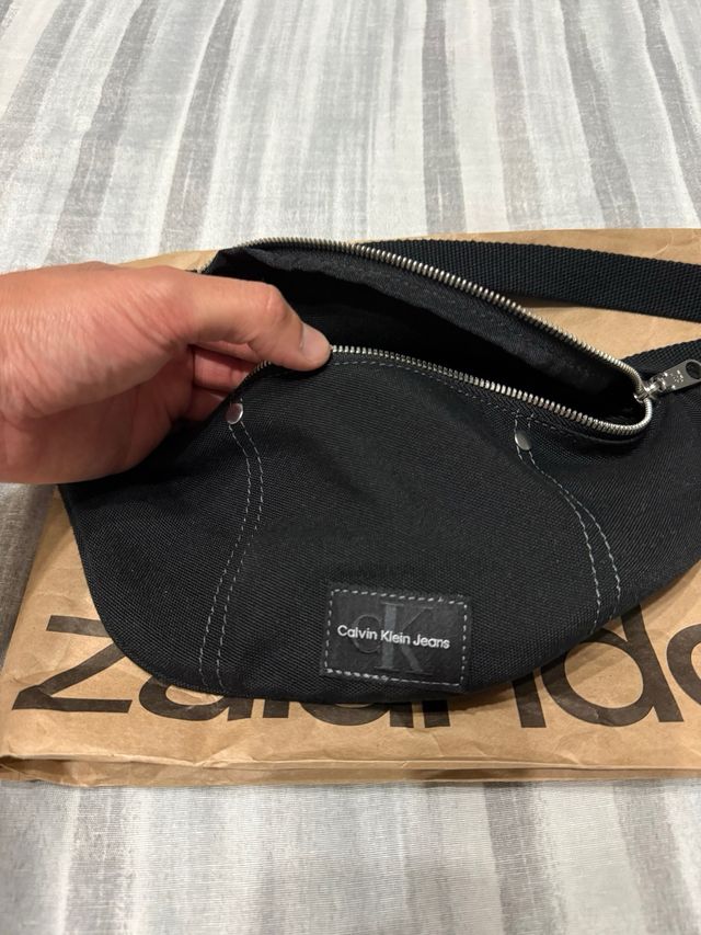 Marsupio Calvin Klein Jeans nero