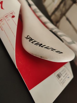 Sillín Specialized Romín