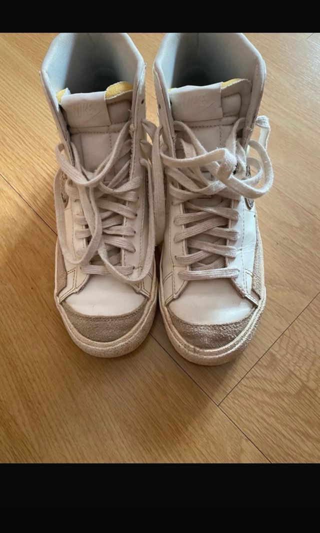 Nike Blazer Mid '77 - Blancas y Marrón