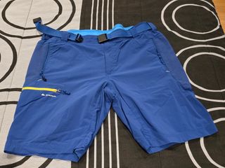 Pantalón corto Quechua azul