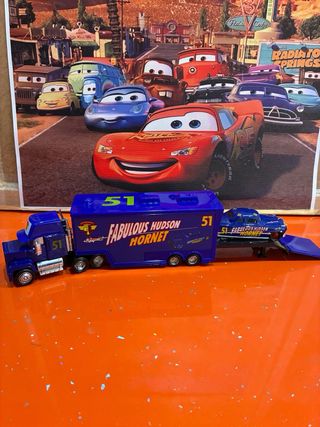 camión y coche de metal de la película Cars Hudson