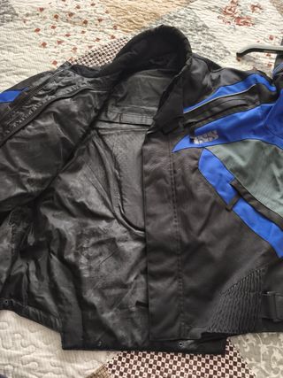 Cazadora moto deportiva