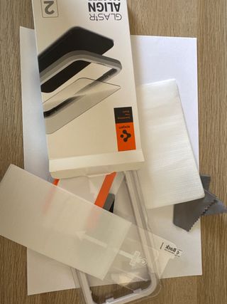 Spigen Glas.tR Align iPhone 12/12Pro