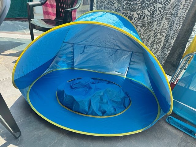 Tienda campaña bebé playa